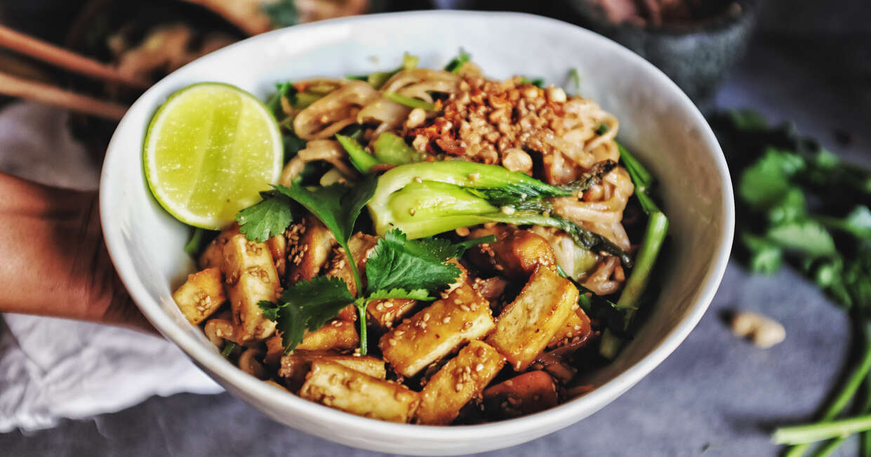 Tofu pad thai in Thailand