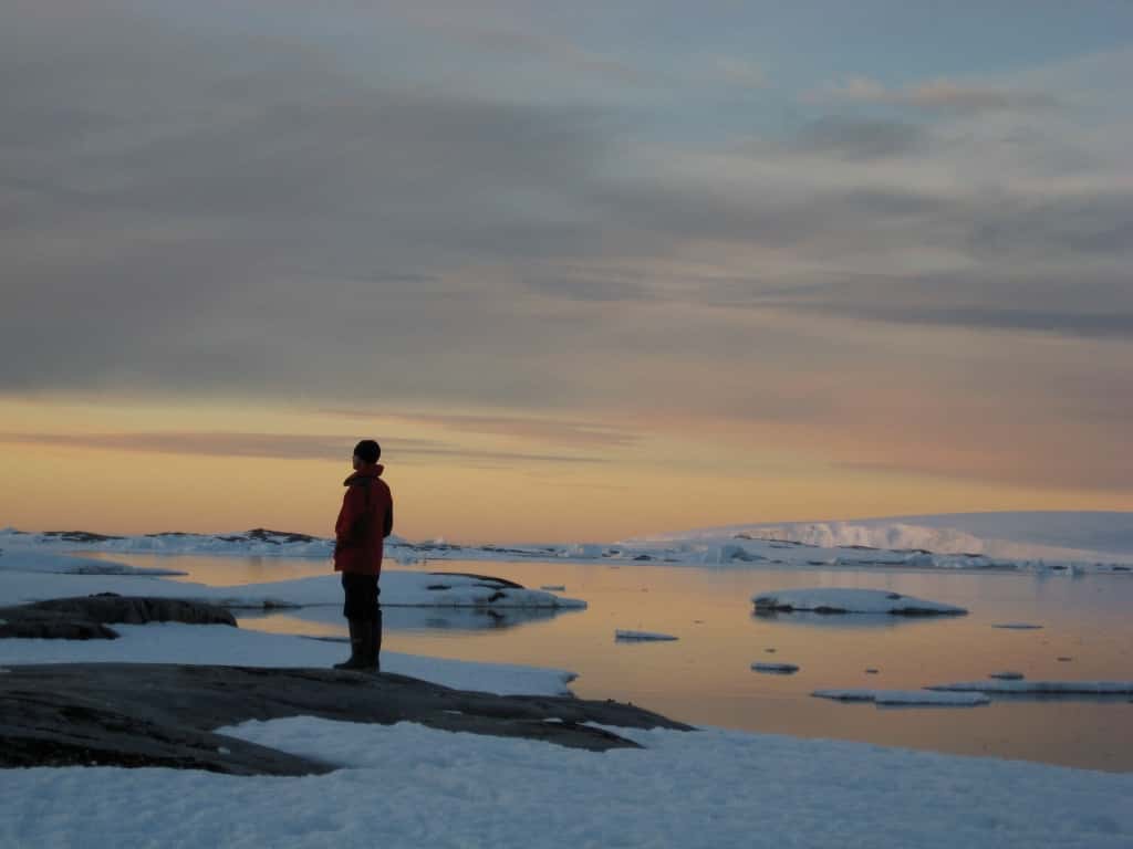antarctica christmas4