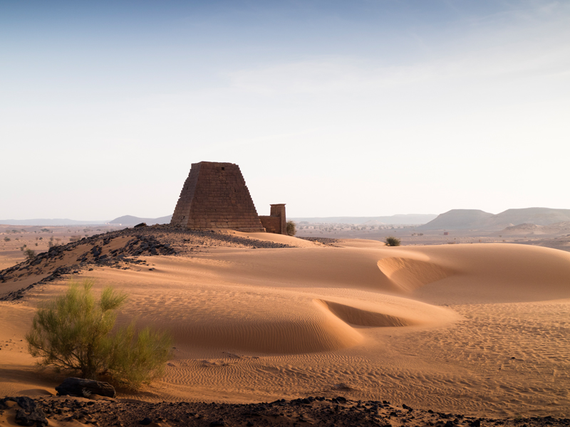 Sudan Simon Grove 0003 IMG 0468