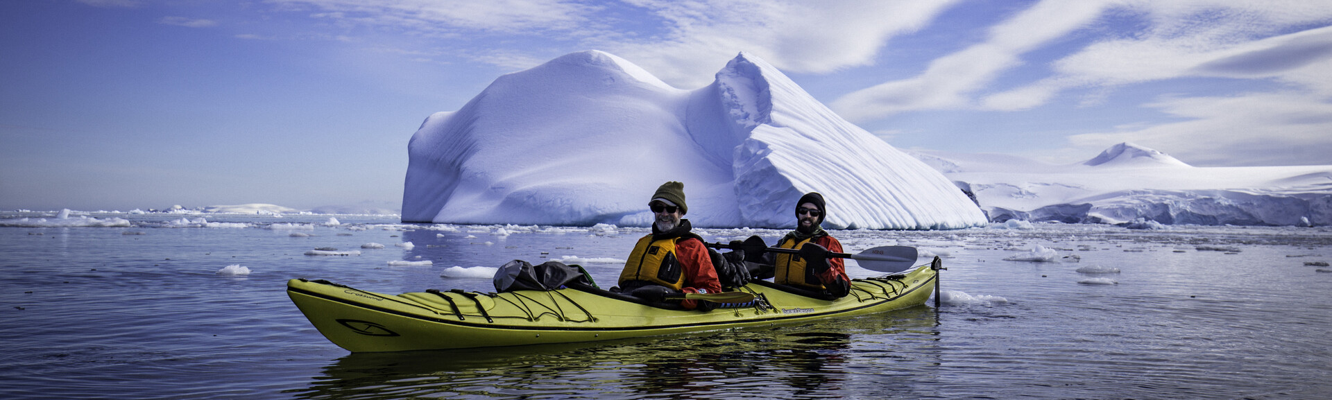 https://explore-live.s3.eu-west-1.amazonaws.com/medialibraries/explore/polar-trips/antarctic%20-%20ae/activities_kayaking_1.jpg?ext=.jpg