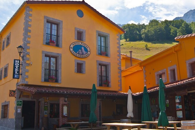 Hotel Rural Casa Cipriano